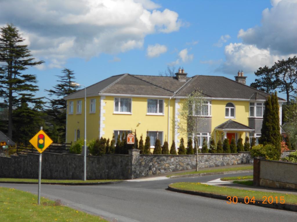 The Yellow House B&B Navan Exterior foto